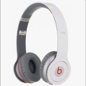 Beats by Dre Solo White